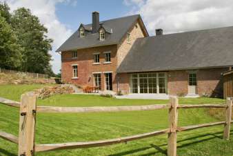 Luxurious holiday home for 12 people in Anhe in the Ardennes