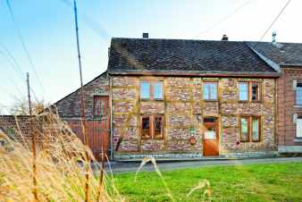 Cosy holiday home in Durbuy for 9 guests
