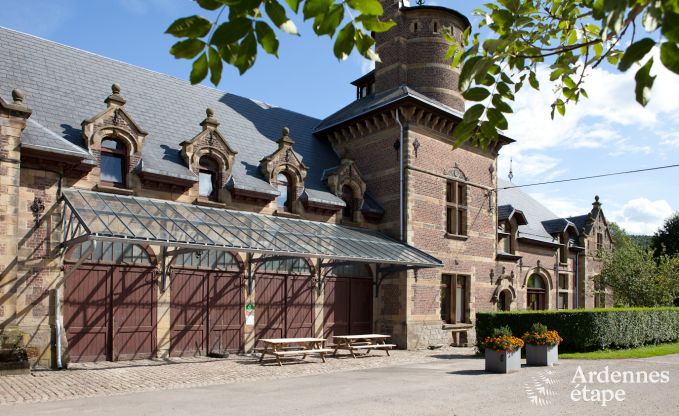 Castle in Plombires for 9 persons in the Ardennes