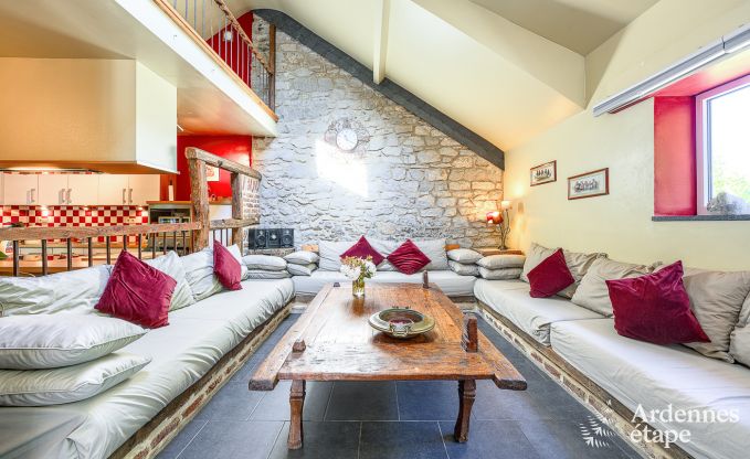 Holiday cottage in Rochefort for 12 persons in the Ardennes