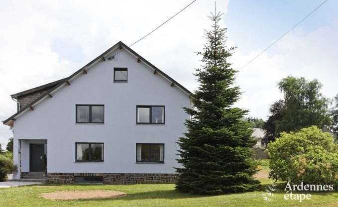 Holiday cottage in Saint-Hubert for 15 persons in the Ardennes