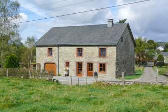 Family holiday house for 9 persons to rent in Saint-Hubert