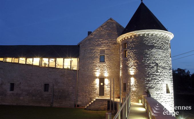 Castle in Durbuy for 26 persons in the Ardennes