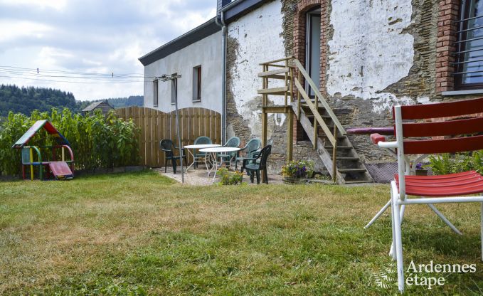 Holiday cottage in Herbeumont for 15 persons in the Ardennes