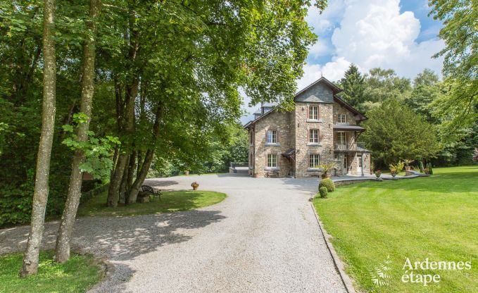 Luxury villa in Manhay for 12 persons in the Ardennes