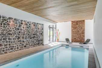 Luxury holiday home in Maredsous for 4 people with sauna and swimming pool