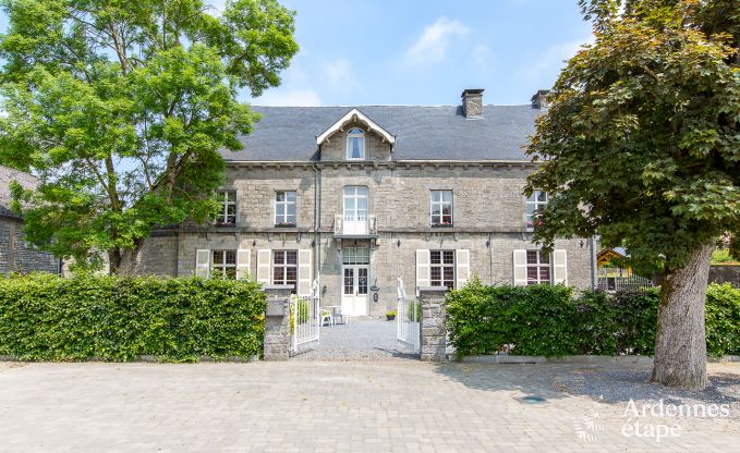Holiday cottage in Rochefort for 15 persons in the Ardennes