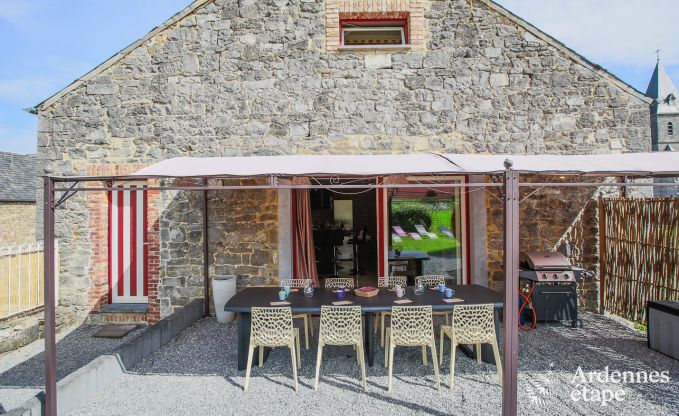 Holiday cottage in Yvoir for 8 persons in the Ardennes